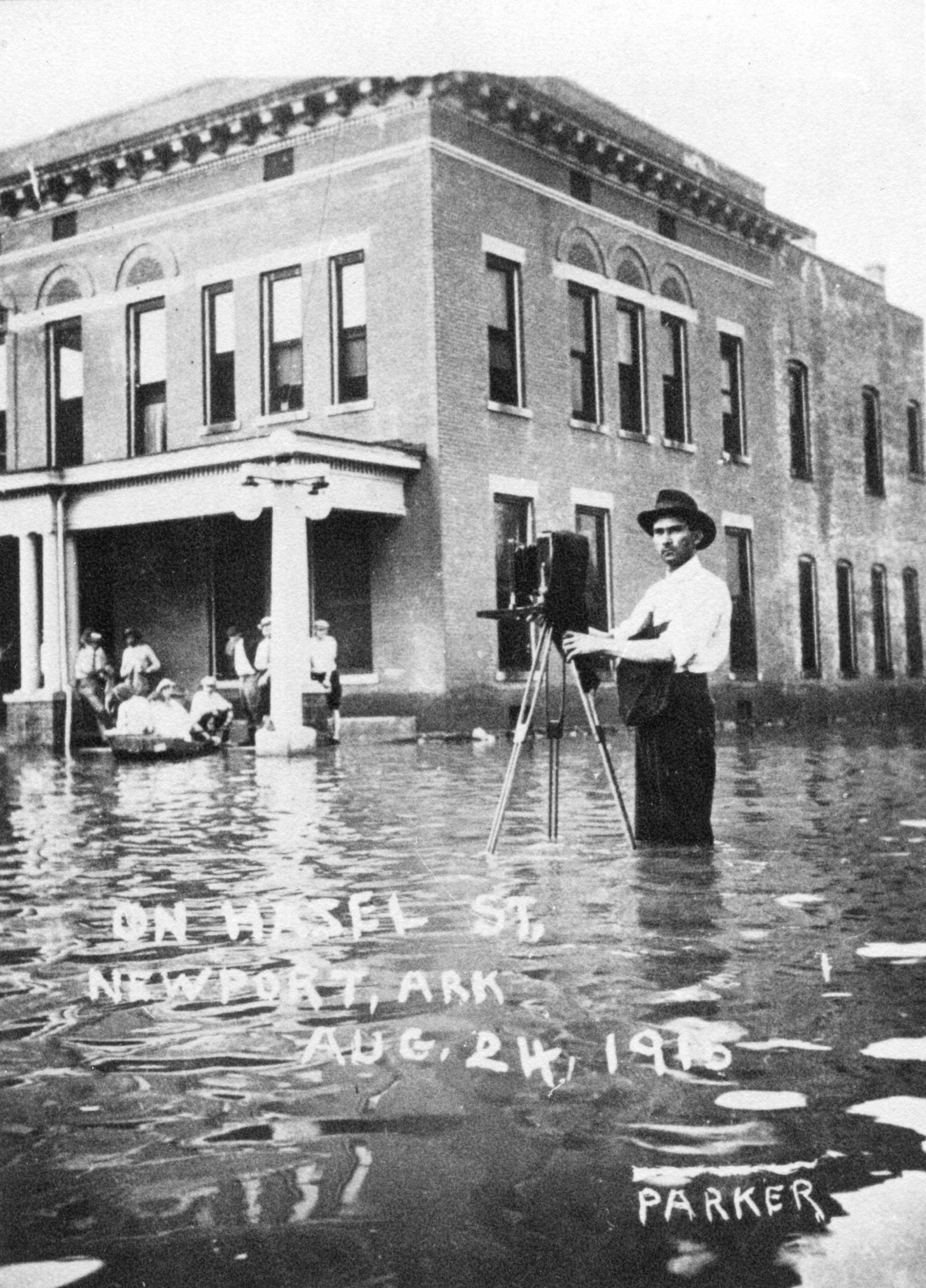 1915 – Flood on Hazel Street