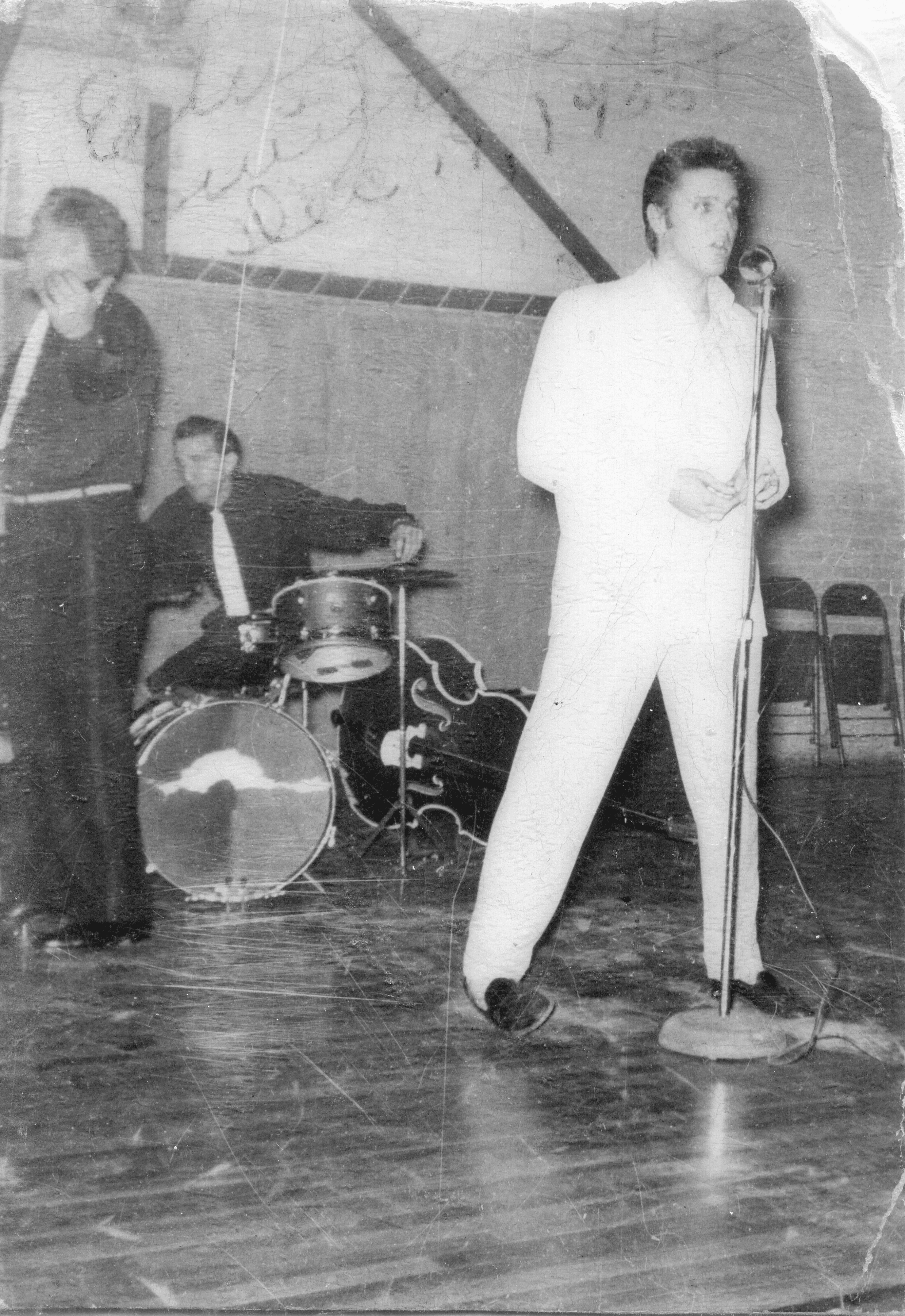 1955 – Elvis at Swifton Gym